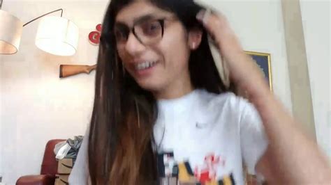 mia khalifa new sexy video|Mia Khalifa, Latest From OF